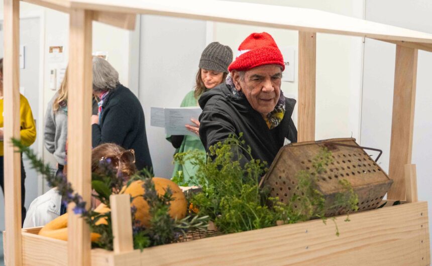 Growing Connections: Frankston’s First Grow Free Cart Unveiled